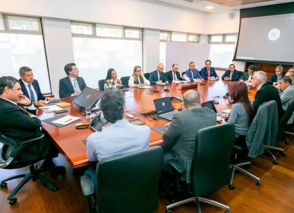 En la asamblea general de accionistas de Tigo - UNE se habría definido que la empresa Millicom quedará con el 98% de las acciones de la compañía, mientras que EPM ─que hasta ahora tenía el 50%─ pasará a tener solo el 2%.