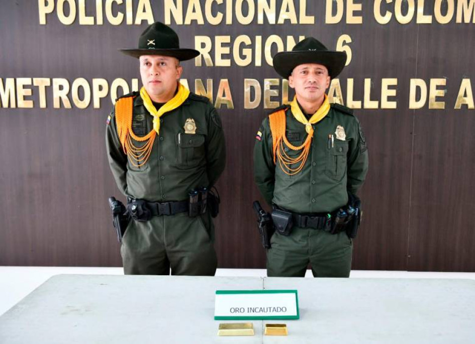 Los lingotes de oro fueron decomisados en Medellín. Los lingotes de oro fueron decomisados en Medellín.