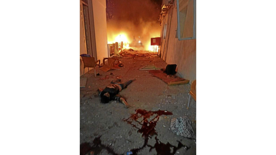El ataque al hospital Al Ahli Arab deja al menos 500 muertos. El ataque al hospital Al Ahli Arab deja al menos 500 muertos.