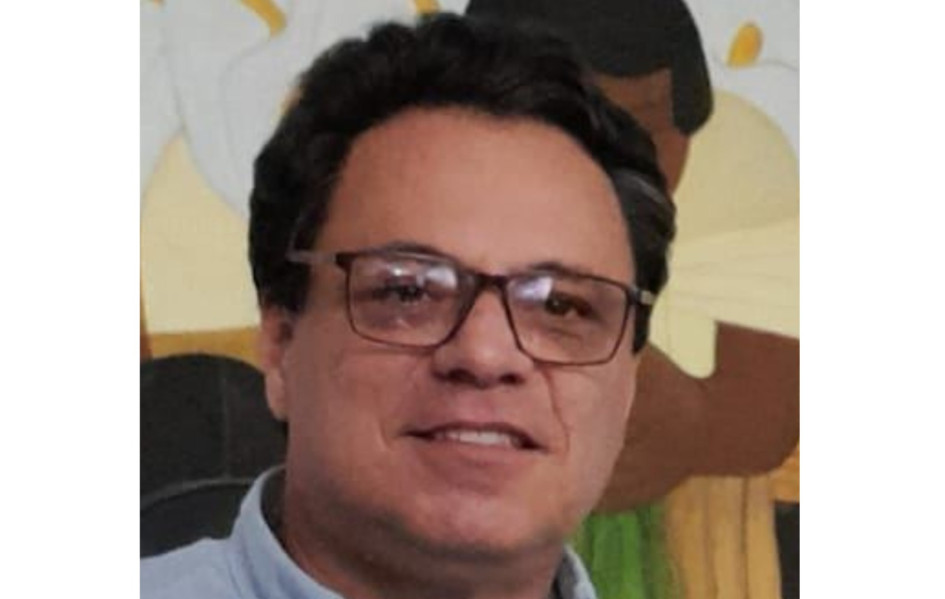 César Augusto Gómez Hernández César Augusto Gómez Hernández