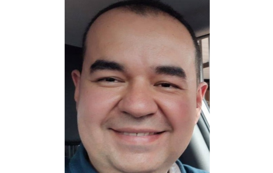 Carlos Alberto Riveros López Carlos Alberto Riveros López