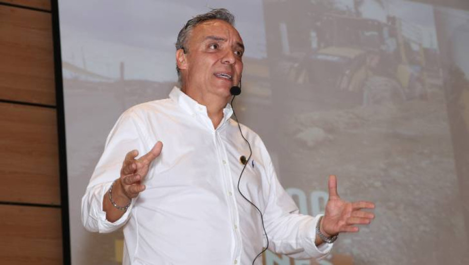 Roberto Jairo Jaramillo Cárdenas, gobernador del Quindío. Roberto Jairo Jaramillo Cárdenas, gobernador del Quindío.