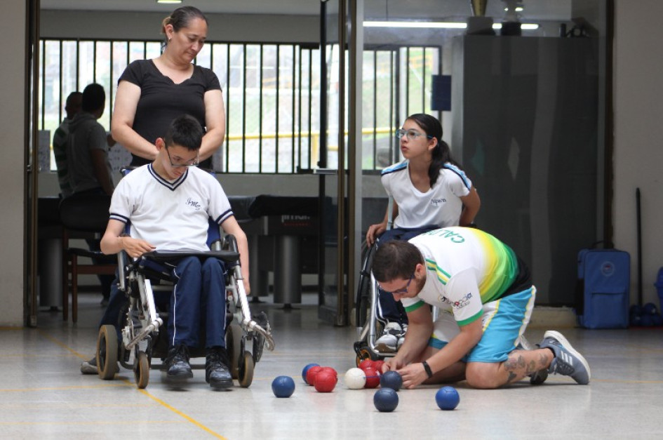 Carlos Andrés Soto compite en el boccia de los Juegos Intercolegiados. Juegos Intercolegiados