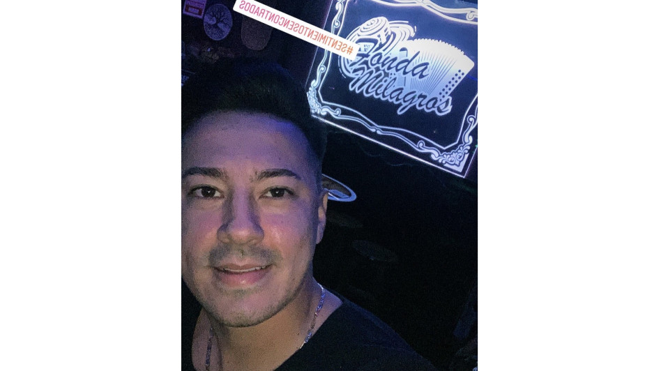 En un complejo de discotecas en la ciudad de Murcia, donde se encuentra Fonda Milagros (propiedad del manizaleño Juan Esteban Ramírez), se originó el fuego el pasado domingo y dejó a trece personas fallecidas. En un complejo de discotecas en la ciudad de Murcia, donde se encuentra Fonda Milagros (propiedad del manizaleño Juan Esteban Ramírez), se originó el fuego el pasado domingo y dejó a trece personas fallecidas.