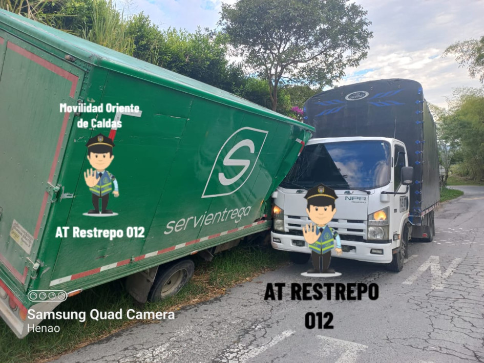 Este es el choque entre ambos automotores. Este es el choque entre ambos automotores.