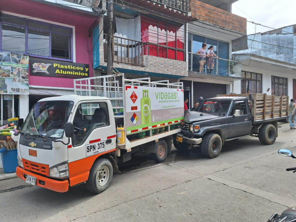 El accidente ocurrió a las afueras del casco urbano de Samaná, frente a la Cooperativa de Caficultores del municipio. El accidente ocurrió a las afueras del casco urbano de Samaná, frente a la Cooperativa de Caficultores del municipio.