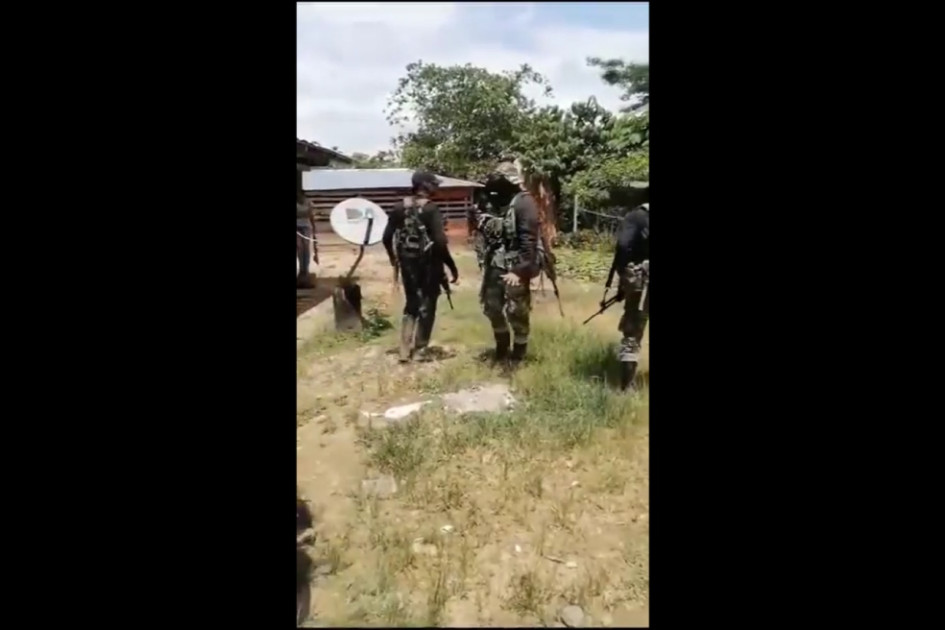 Intimidación en Tierralta (Córdoba) El 10 de septiembre, en Bocas del Manso, en Tierralta (Córdoba), un grupo de militares armados y disfrazados de disidentes de la antigua guerrilla de las Farc intimidaron y amenazaron a los habitantes