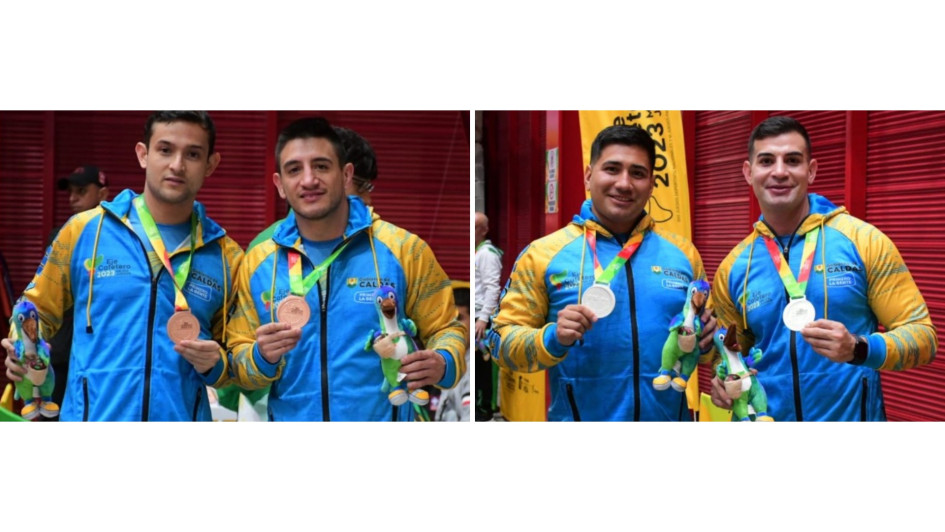 A la izquierda, los medallistas de bronce en Katame No Kata. A la derecha, los de plata en Nague No Kata.