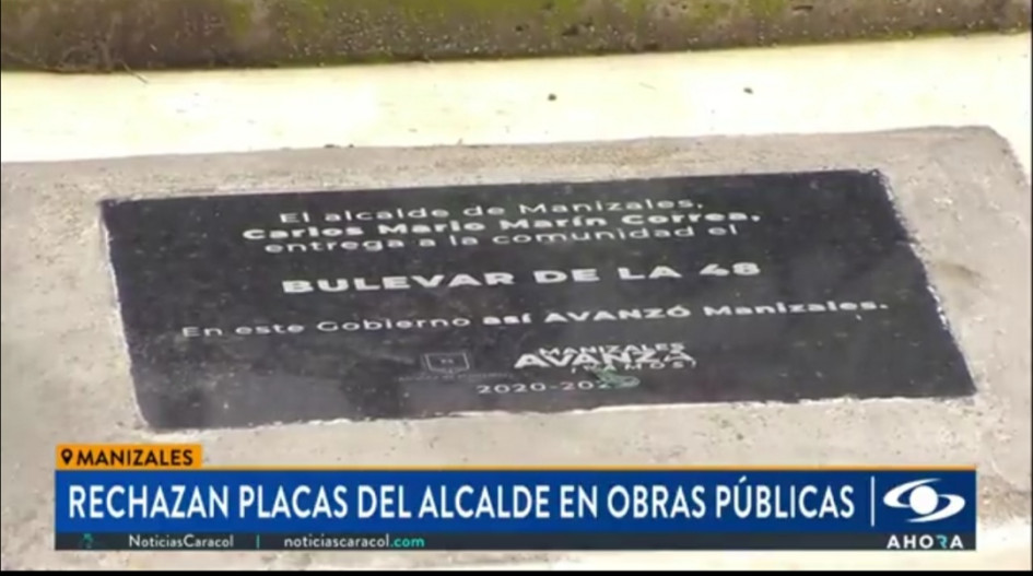 A raíz de las placas instaladas por la Alcaldía de Manizales que buscan exaltar al alcalde, Carlos Mario Marín, un abogado recordó normas que rigen este tema. A raíz de las placas instaladas por la Alcaldía de Manizales que buscan exaltar al alcalde, Carlos Mario Marín, un abogado recordó normas que rigen este tema.