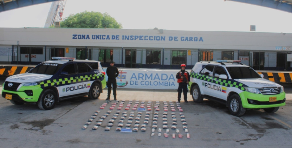 Incautan en San Andrés motonave con estupefacientes avaluados en más de $8 millones Incautan en San Andrés motonave con estupefacientes avaluados en más de $8 millones