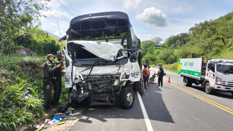 El carro que manejaba el fallecido. 88 muertos en accidente de tránsito en Caldas este año. El carro que manejaba el fallecido. 88 muertos en accidente de tránsito en Caldas este año.