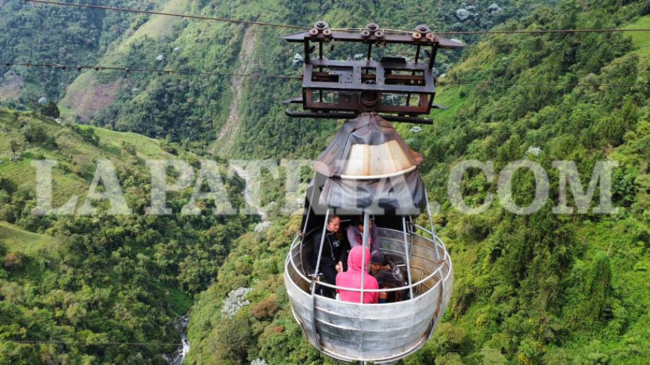 El Nido del Cóndor asegura que el cable de la emergencia recibe mantenimiento periódico El Nido del Cóndor asegura que el cable de la emergencia recibe mantenimiento periódico