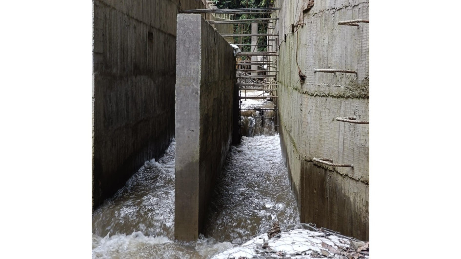 Luego de varias décadas de sufrir cortes de agua en temporadas de lluvia, los villamarianos cuentan ahora con una bocatoma blindada contra empalizadas, que ya ha soportado varios embates de la naturaleza. Luego de varias décadas de sufrir cortes de agua en temporadas de lluvia, los villamarianos cuentan ahora con una bocatoma blindada contra empalizadas, que ya ha soportado varios embates de la naturaleza.