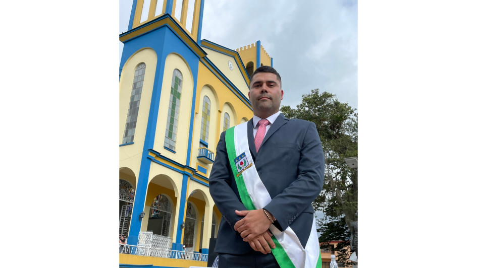 El nuevo alcalde de Aranzazu es Sebastián Merchán Zuluaga. El nuevo alcalde de Aranzazu es Sebastián Merchán Zuluaga.