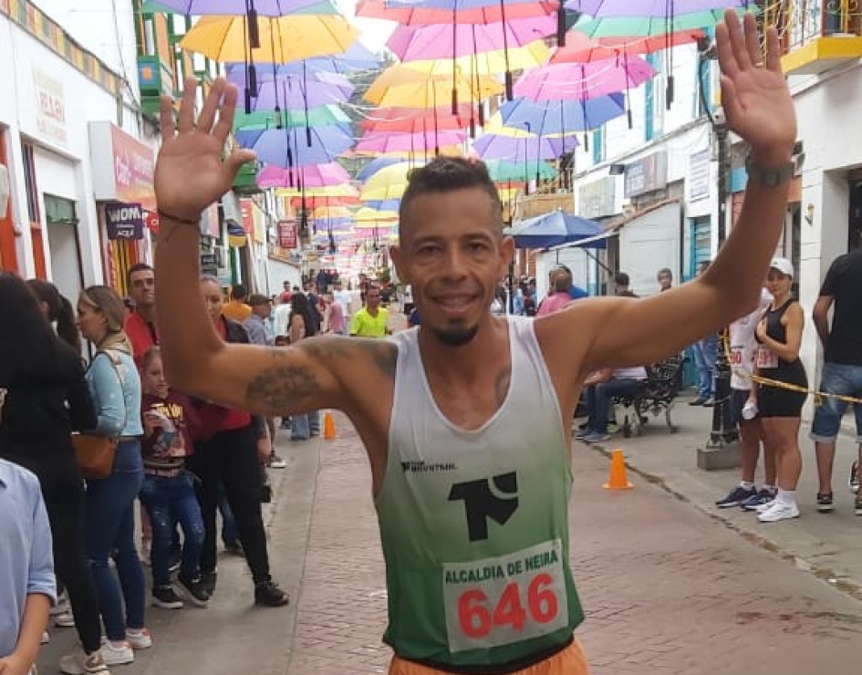 Juan Acosta, de Manizales, se coronó campeón de la 33 carrera atlética de San Silvestre en Neira. Juan Acosta, de Manizales, se coronó campeón de la 33 carrera atlética de San Silvestre en Neira.