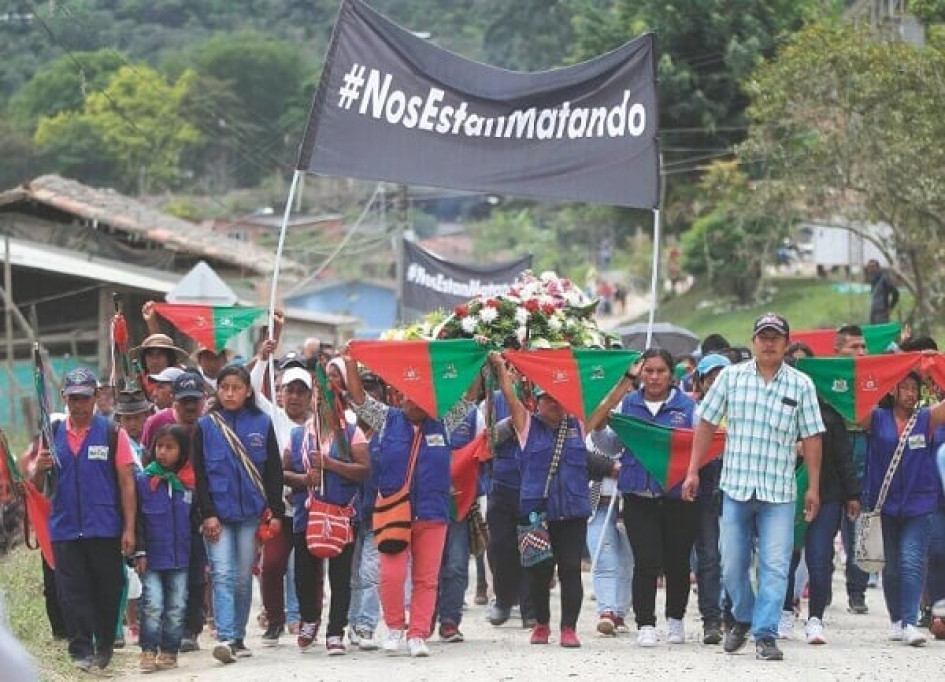 Asesinan a cinco indígenas en un resguardo del Cauca Asesinan a cinco indígenas en un resguardo del Cauca