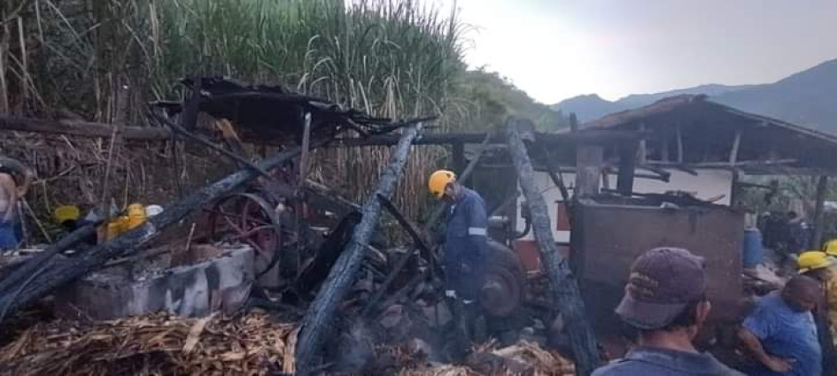 Desde el 2020 se ha denunciado la quema de ocho entables paneleros en Riosucio y Supía. Desde el 2020 se ha denunciado la quema de ocho entables paneleros en Riosucio y Supía.