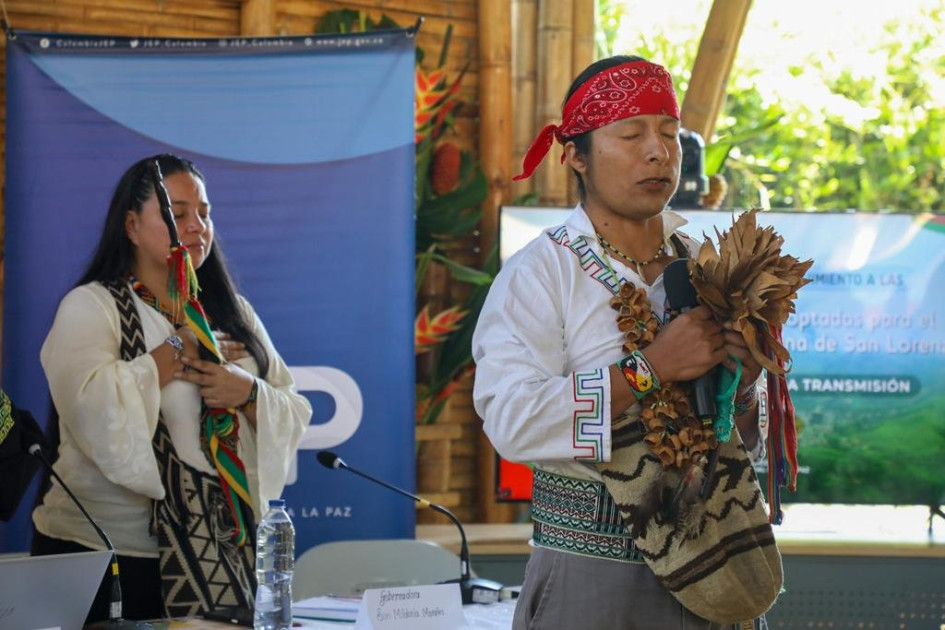 La audiencia se realizó durante dos días en Riosucio. Rituales de armonización y testimonios de familias de desaparecidos hicieron parte del encuentro. La audiencia se realizó durante dos días en Riosucio. Rituales de armonización y testimonios de familias de desaparecidos hicieron parte del encuentro.