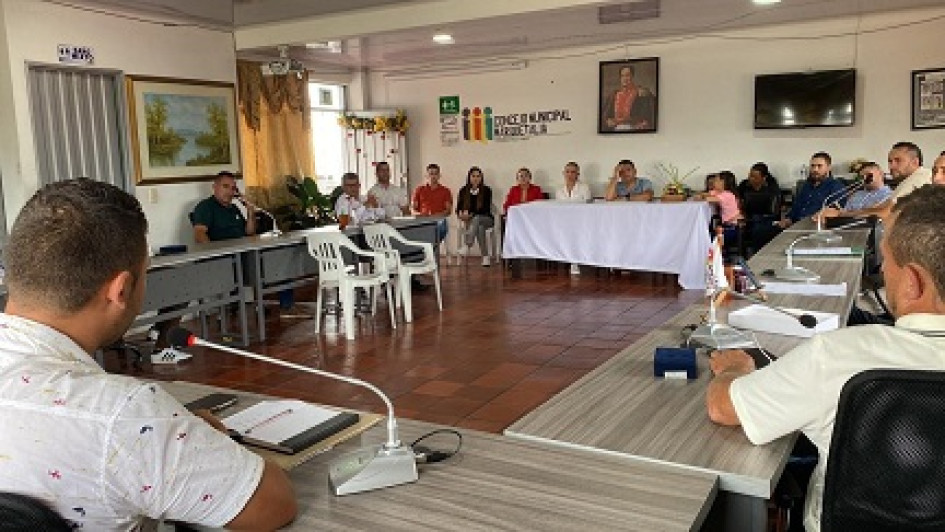 Edwin Sánchez, alcalde de Marquetalia (Caldas), instaló las sesiones del nuevo Concejo que quedó integrado por 11 concejales.