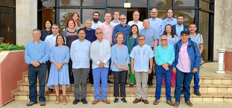 Foto | @DelegacionEln | LA PATRIA Iván Velásquez, ministro de Defensa, se reunió con las delegaciones del Eln y del gobierno de Colombia en La Habana (Cuba). Foto | @DelegacionEln | LA PATRIA Iván Velásquez, ministro de Defensa, se reunió con las delegaciones del Eln y del gobierno de Colombia en La Habana (Cuba).