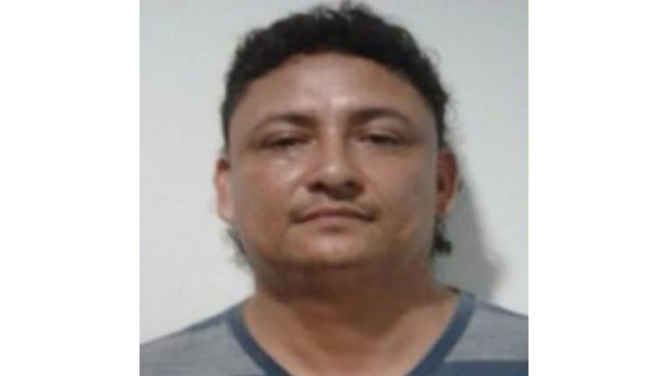 Robirio Antonio Úsuga Restrepo, alias Tripaseca, fue abatido este martes en Turbo (Antioquia) por las Fuerzas Militares. Robirio Antonio Úsuga Restrepo, alias Tripaseca, fue abatido este martes en Turbo (Antioquia) por las Fuerzas Militares.