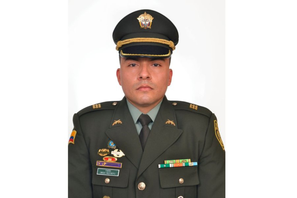 Capitán Diego Alejandro Restrepo García. Capitán Diego Alejandro Restrepo García.