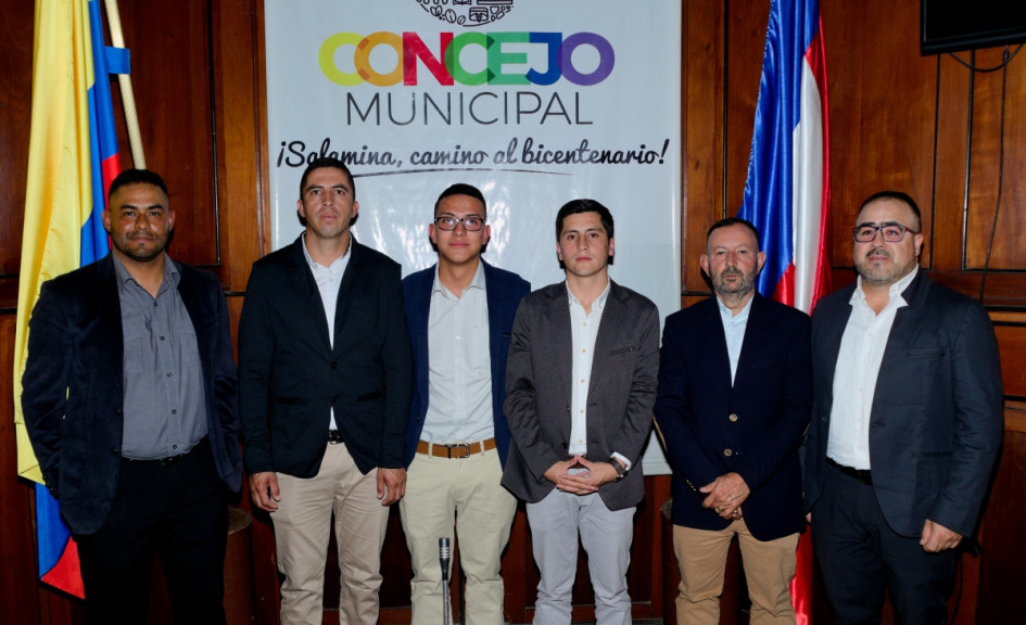 Luis Fernando Vélez, Norbey Julián Amaya, Andrés Felipe Arias, Juan José Hurtado, José Fabián López y Germán Betancourt, los concejales que asistieron al recinto. Luis Fernando Vélez, Norbey Julián Amaya, Andrés Felipe Arias, Juan José Hurtado, José Fabián López y Germán Betancourt, los concejales que asistieron al recinto.