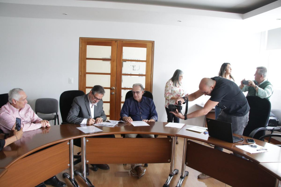 La inscripción se hizo en la Secretaría de la Universidad Nacional sede Manizales. La inscripción se hizo en la Secretaría de la Universidad Nacional sede Manizales.