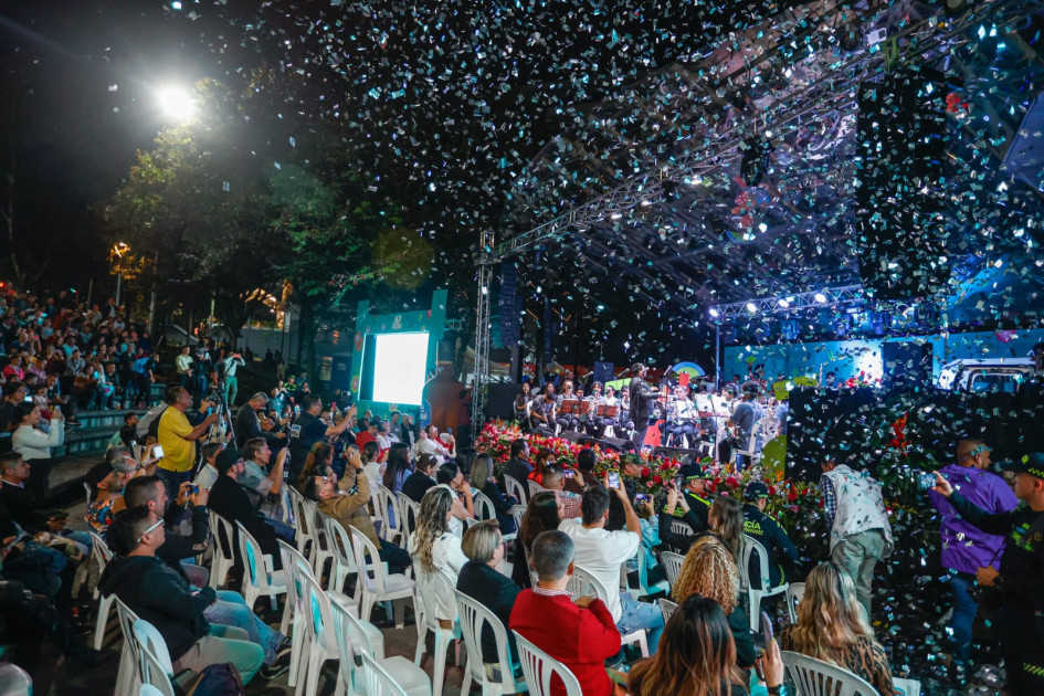En el lanzamiento oficial de la Feria de Manizales del 2024 se anunció el Superconcierto. En el lanzamiento oficial de la Feria de Manizales del 2024 se anunció el Superconcierto.