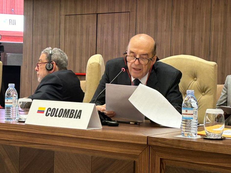 "Colombia reiteró el llamado a un cese al fuego en medio oriente y rechazó las medidas coercitivas unilaterales impuestas a Cuba, durante la Cumbre del Movimiento de Países no Alineados", escribió la Cancillería en su cuenta de X. En la foto, el ministro, Álvaro Leyva. "Colombia reiteró el llamado a un cese al fuego en medio oriente y rechazó las medidas coercitivas unilaterales impuestas a Cuba, durante la Cumbre del Movimiento de Países no Alineados", escribió la Cancillería en su cuenta de X. En la foto, el ministro, Álvaro Leyva.