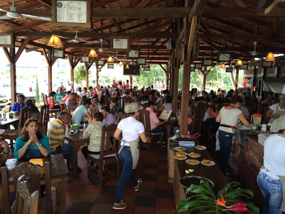 La gastronomía de Chinchiná se diversifica con la apertura de nuevos restaurantes, incluyendo comida de mar, pastas y asados a la parrilla. La gastronomía de Chinchiná se diversifica con la apertura de nuevos restaurantes, incluyendo comida de mar, pastas y asados a la parrilla.