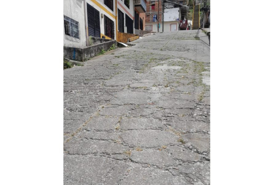 Así está actualmente la vía. Así está actualmente la vía.