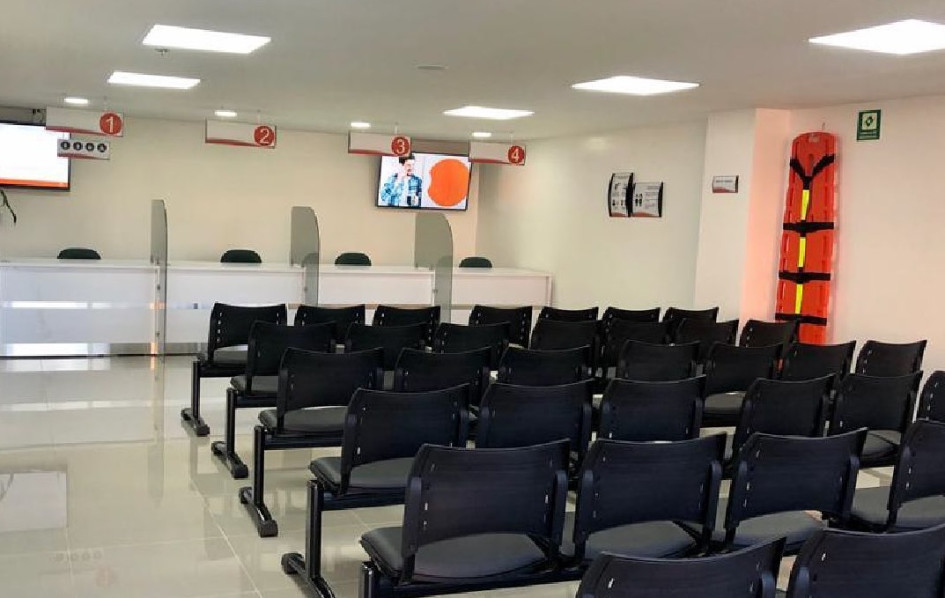 Al parecer, la reacción se desató por una mala atención de la funcionaria. Al parecer, la reacción se desató por una mala atención de la funcionaria.