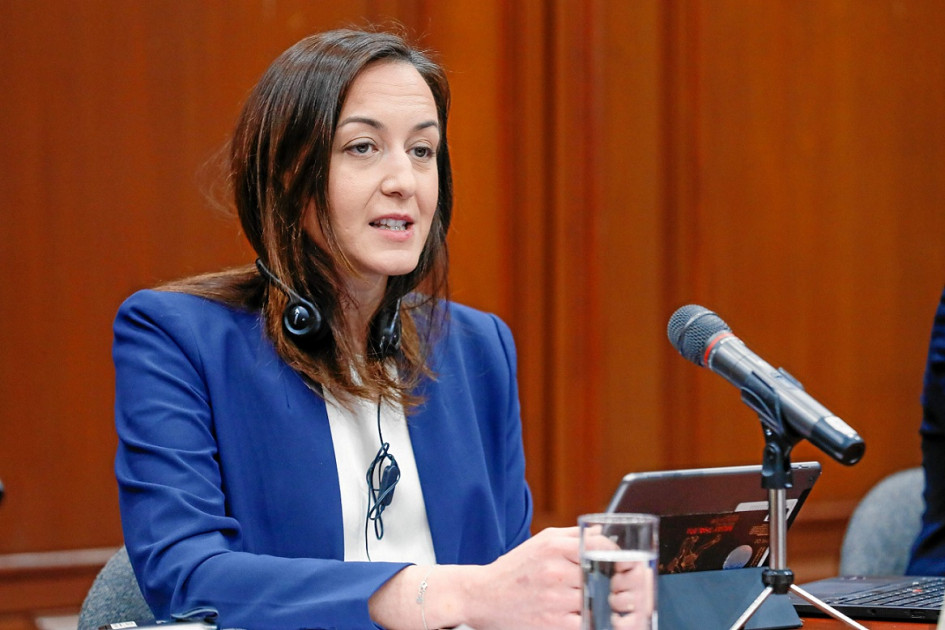 Foto | EFE | LA PATRIA  La jefe de la misión para Colombia del Fondo Monetario Internacional, Ceyda Oner, destacó el "progreso encomiable" de Colombia en el último año para avanzar hacia una actividad económica más sostenible.