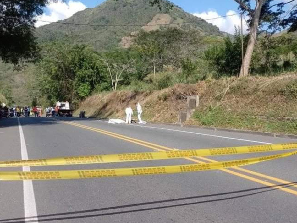 En este sector se presentó el accidente. Accidente de tránsito en la vía Manizales - La Felisa