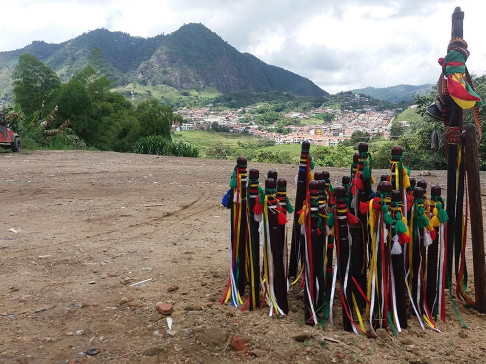 La víctima, un campesino firmante de paz, fue atacada en el resguardo indígena Cañamomo - Lomaprieta de Riosucio. La víctima, un campesino firmante de paz, fue atacada en el resguardo indígena Cañamomo - Lomaprieta de Riosucio.