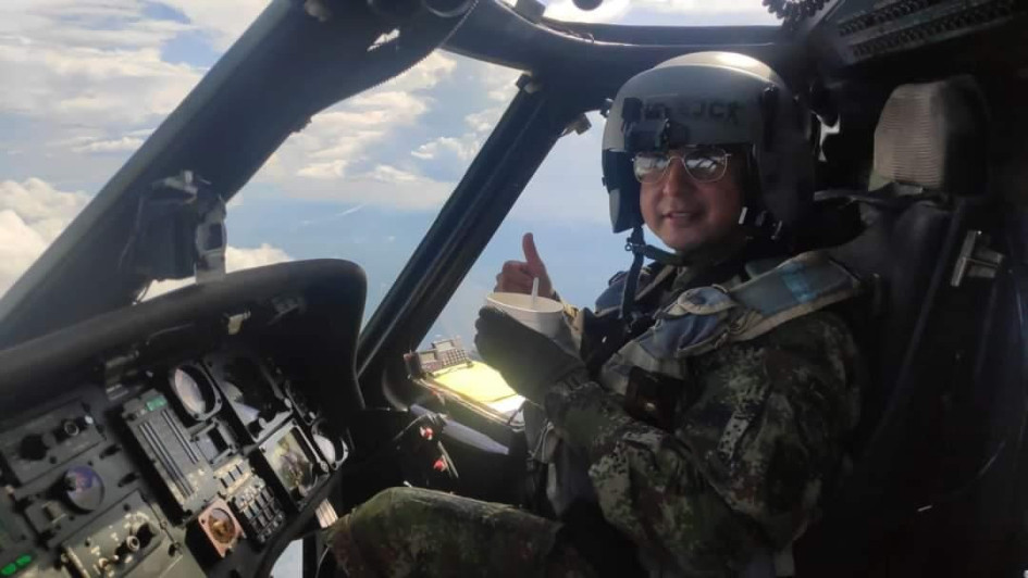 Mayor Karol Felipe García Murillo, piloto manizaleño al mando de la aeronave siniestrada. Mayor Karol Felipe García Murillo, piloto manizaleño al mando de la aeronave siniestrada.