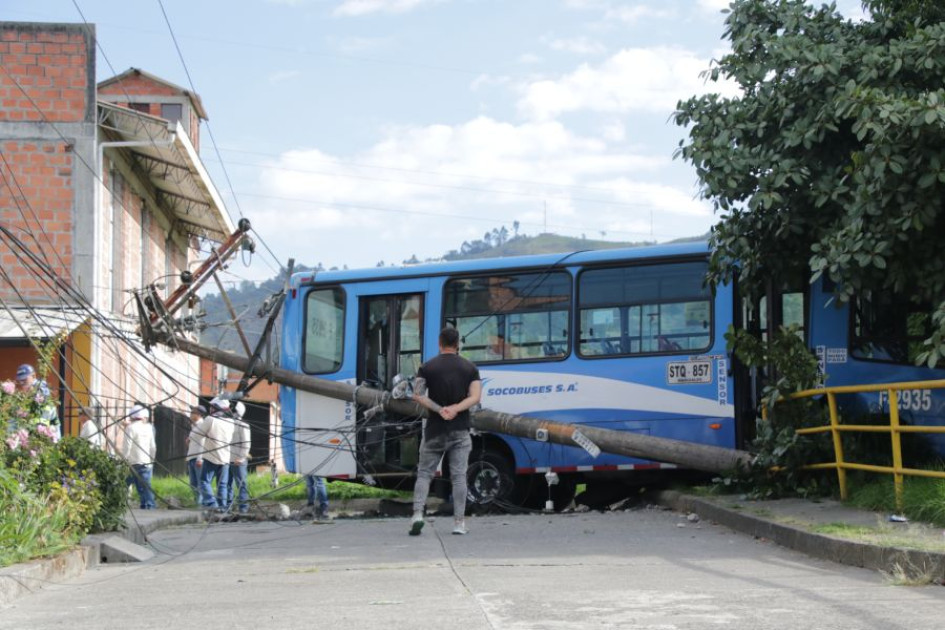 Sitio del accidente en el barrio Bengala de Manizales. Sitio del accidente en el barrio Bengala de Manizales.