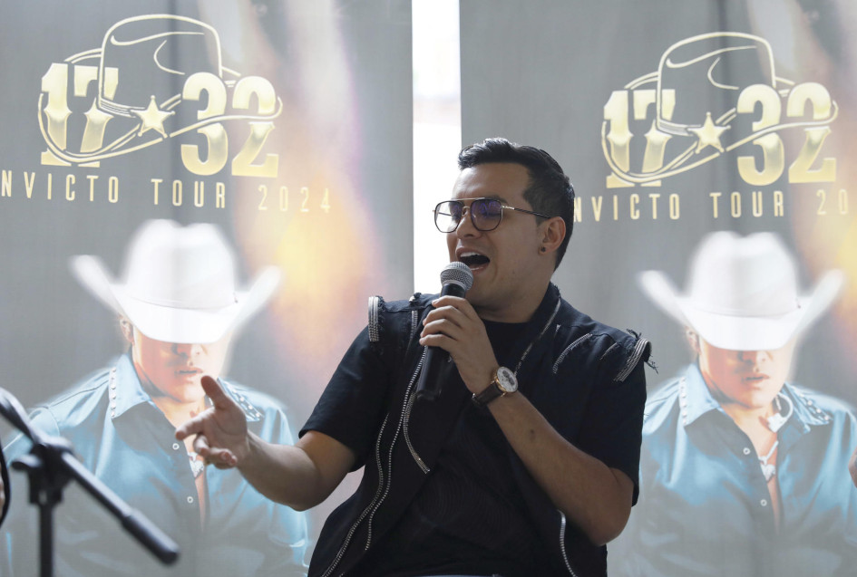 El cantante manzanareño de música popular Yeison Jiménez prepara un show que primero presentará en Bogotá, pero luego pasará por Manizales. El cantante manzanareño de música popular Yeison Jiménez prepara un show que primero presentará en Bogotá, pero luego pasará por Manizales.