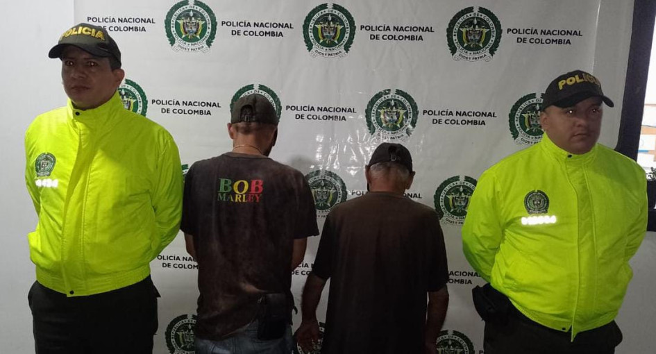 Padre e hijo, señalados de violación. Padre e hijo, señalados de violación.