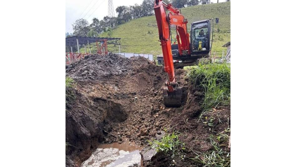 Por un daño en la tubería en el sector de La Florida, Villamaría se encuentra sin servicio de agua. Por un daño en la tubería en el sector de La Florida, Villamaría se encuentra sin servicio de agua.