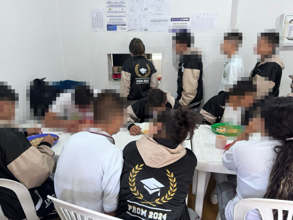 I.E. María Goretti Sin obras