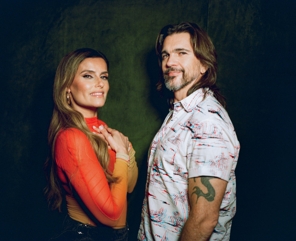 Nelly Furtado y Juanes. Nelly Furtado y Juanes.