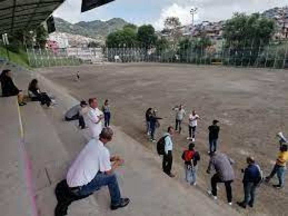 El robo ocurrió en la cancha del barrio La Asunción de Manizales. El robo ocurrió en la cancha del barrio La Asunción de Manizales.