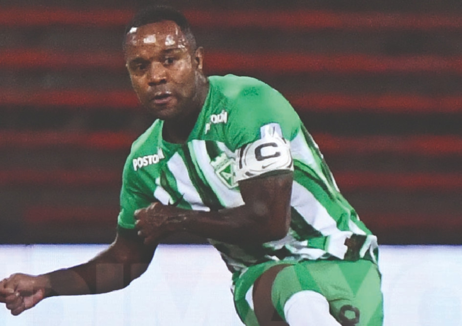 Dorlan Pabón, como capitán, en un partido de Atlético Nacional. Dorlan Pabón, como capitán, en un partido de Atlético Nacional.