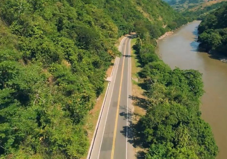 Esta es la Unidad Funcional 5 de la vía entre Manizales y Medellín. Esta es la Unidad Funcional 5 de la vía entre Manizales y Medellín.