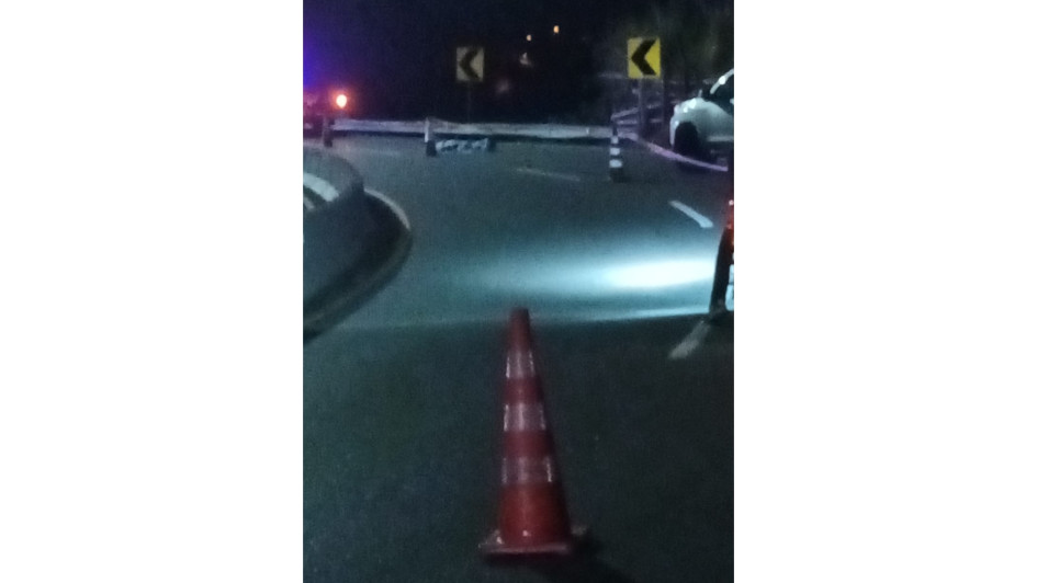 Fabio Mejía Ocampo terminó arrollado mientras caminaba por el sector de San Marcos de León, en la nueva vía Manizales-Chinchiná. Fabio Mejía Ocampo terminó arrollado mientras caminaba por el sector de San Marcos de León, en la nueva vía Manizales-Chinchiná.
