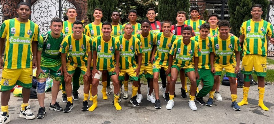El combinado caldense ganó tres de cuatro partidos y clasificó como segundo de su grupo. El combinado caldense ganó tres de cuatro partidos y clasificó como segundo de su grupo.