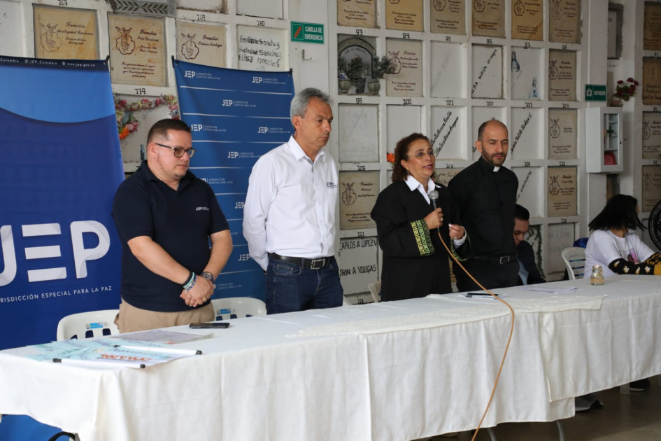JEP inicia intervención, sin precedentes, a osario colectivo en Samaná, Caldas, para recuperar cuerpos de víctimas de desaparición forzada JEP inicia intervención, sin precedentes, a osario colectivo en Samaná, Caldas, para recuperar cuerpos de víctimas de desaparición forzada