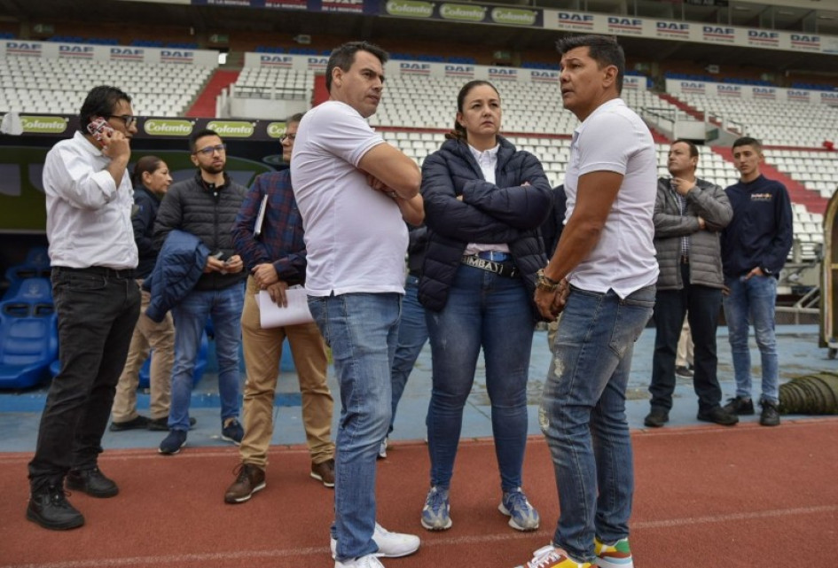 El alcalde Jorge Eduardo Rojas, la ministra Luz Cristina López y el secretario del deporte, Diego Espinosa, en el estadio Palogrande. El alcalde Jorge Eduardo Rojas, la ministra Luz Cristina López y el secretario del deporte, Diego Espinosa, en el estadio Palogrande.